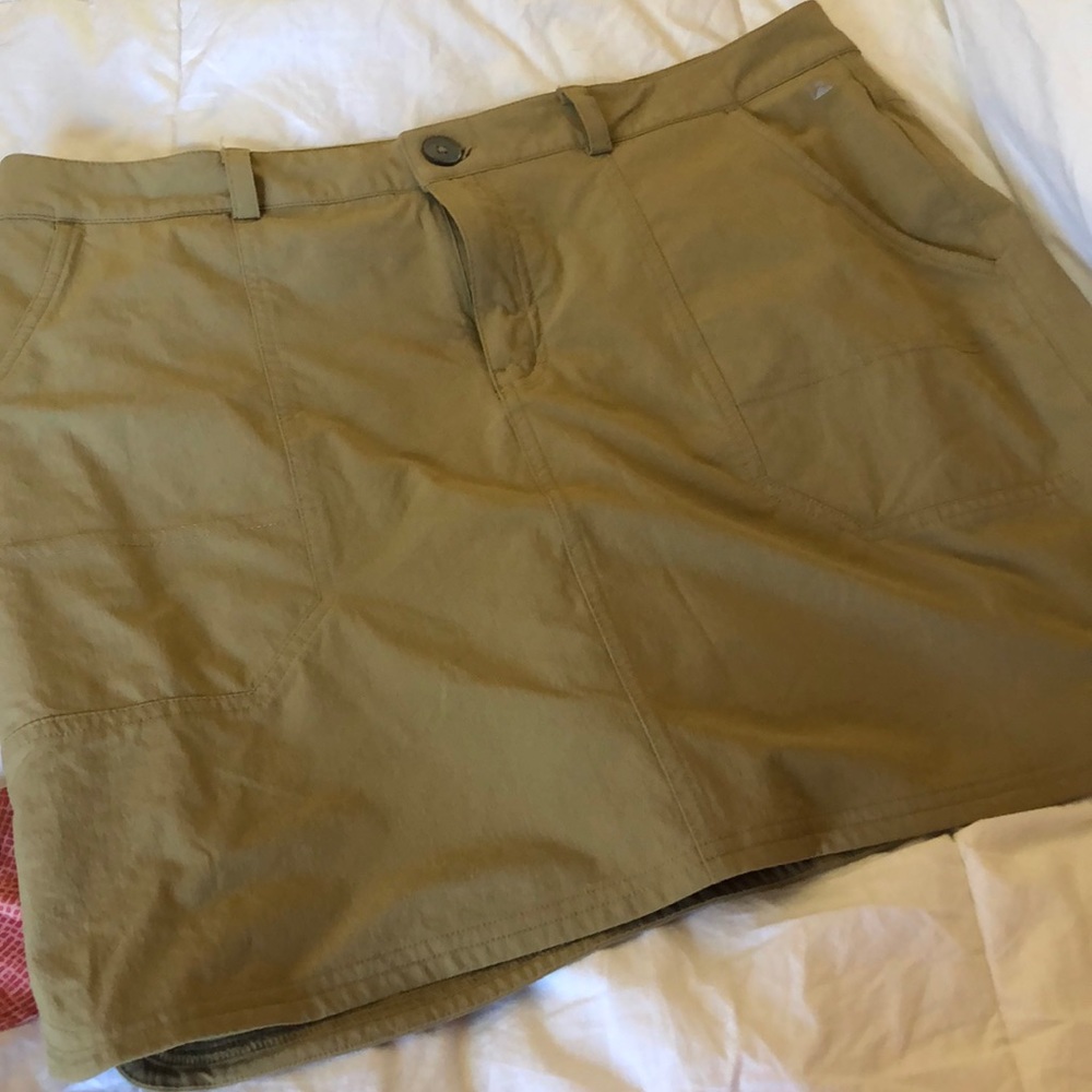EMS-Skort
